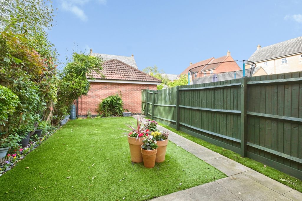 Property photo 2 of 26 Pbox-Img.Jpg