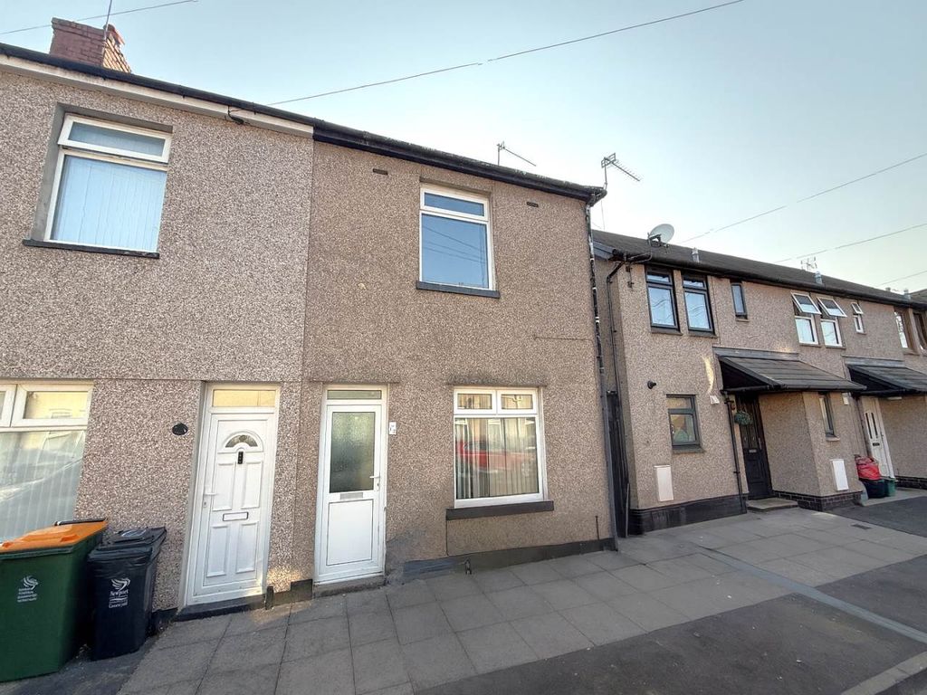 Property photo 1 of 17 External Front