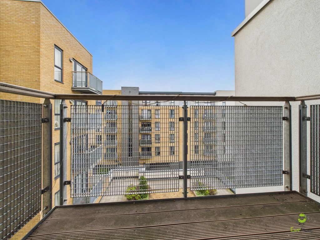 Property photo 2 of 11 Presented By Kevin At Ewemove Bexleyheath And Dart