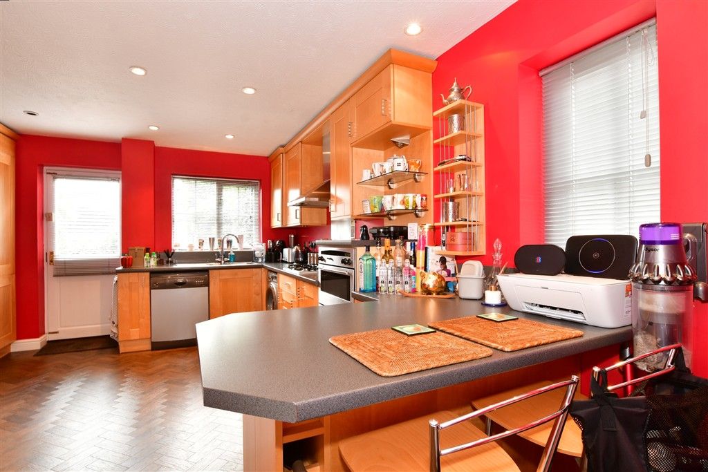 Property photo 1 of 14 Kitchen/ Breakfast Room