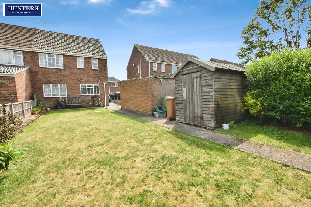 Property photo 1 of 17 Garden