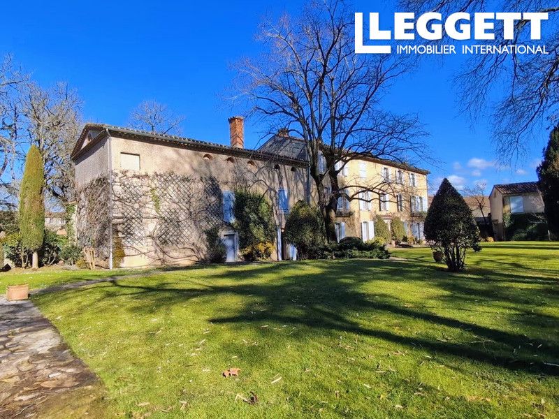 Property photo 2 of 10