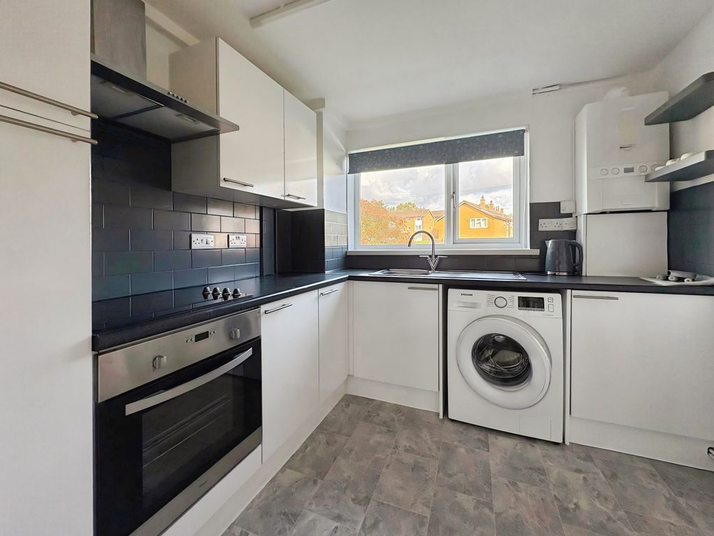 Property photo 2 of 13 398495A7-Whatsapp 20Image 202026-10-08 20At 201.54