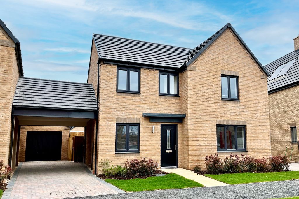 Property photo 1 of 10 Radleigh