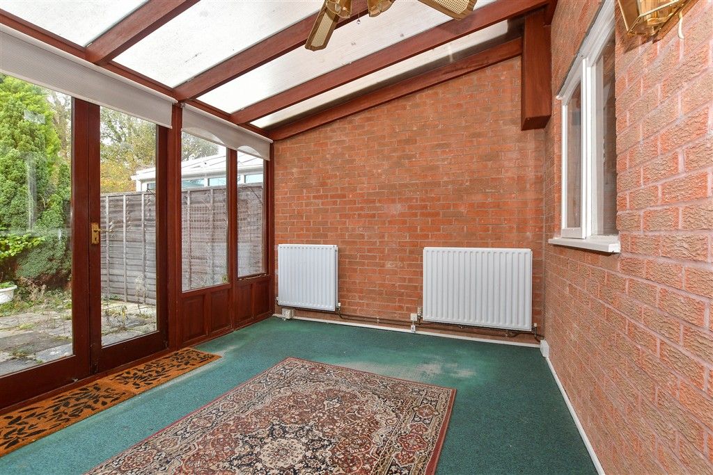 Property photo 1 of 12 Conservatory