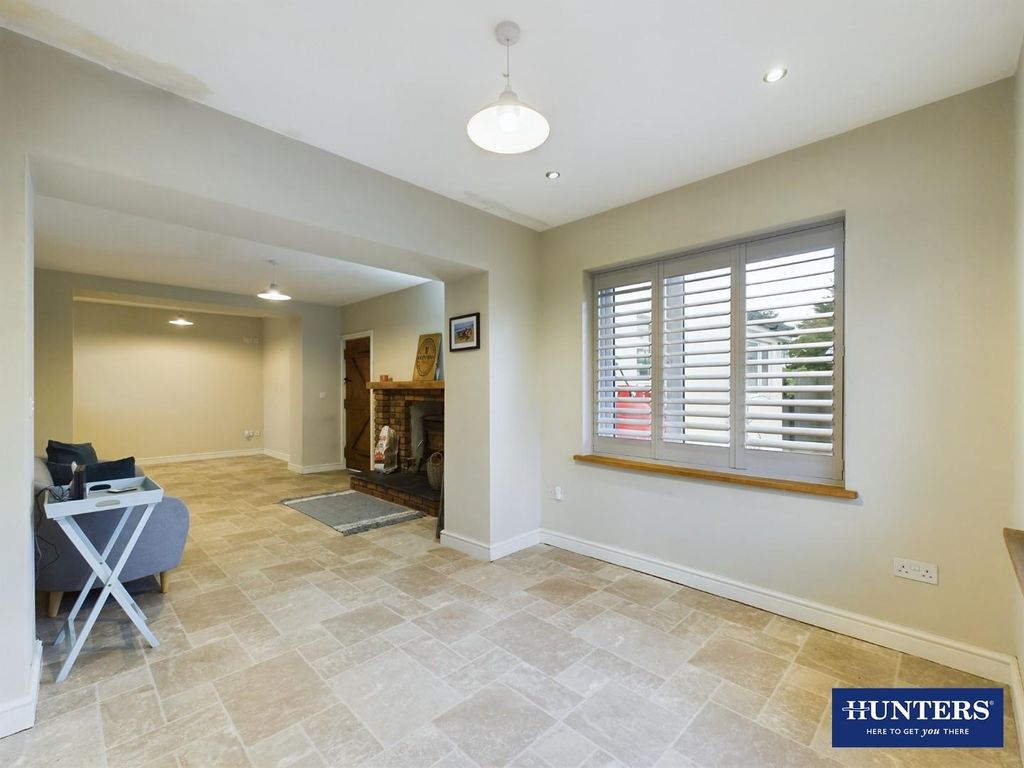 Property photo 3 of 26 Living/Dining Room