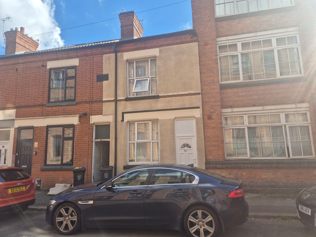 Property photo 1 of 1