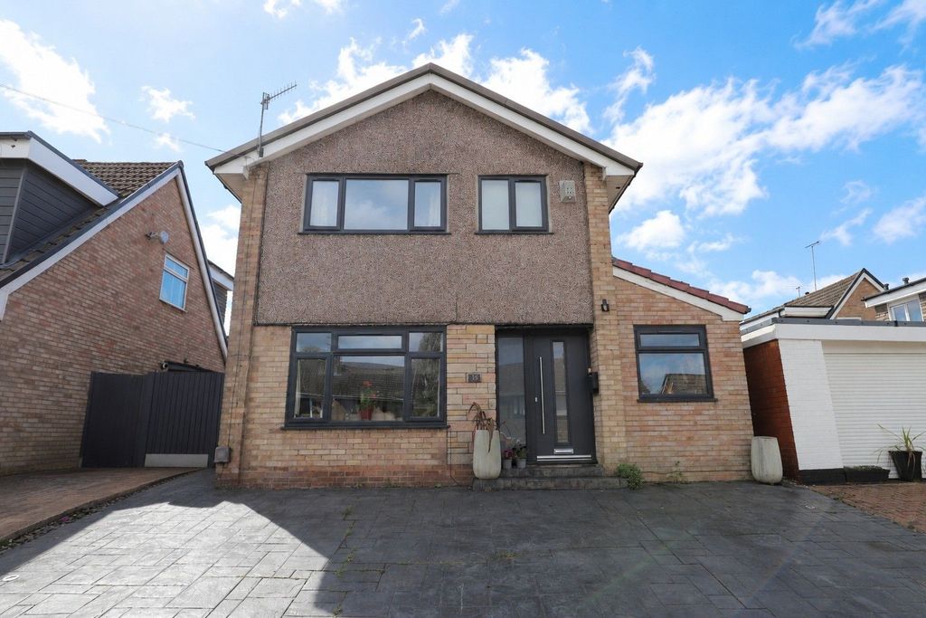 Property photo 1 of 38