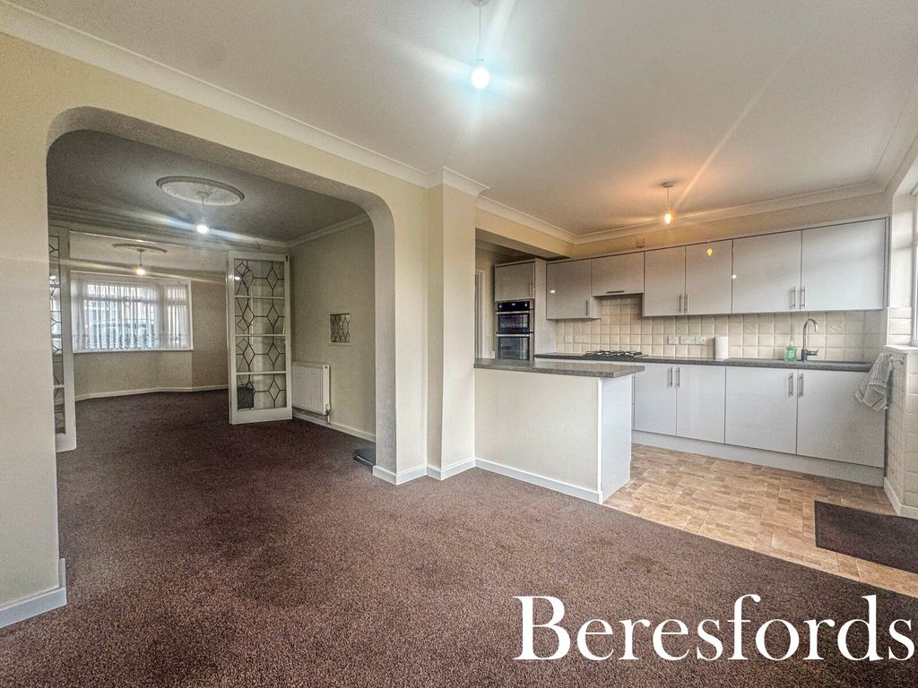 Property photo 2 of 21 Picture No. 13