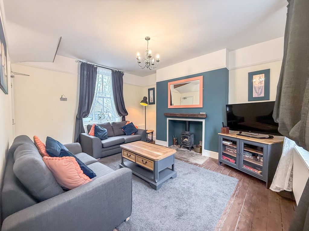Property photo 3 of 13