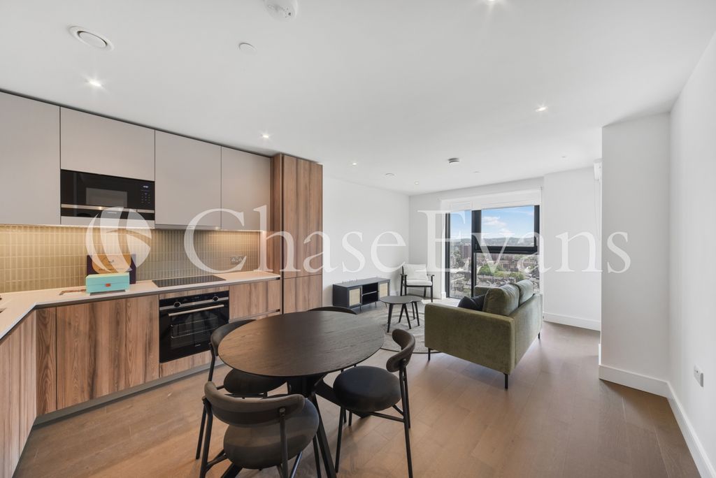 Property photo 1 of 12 Kitchen