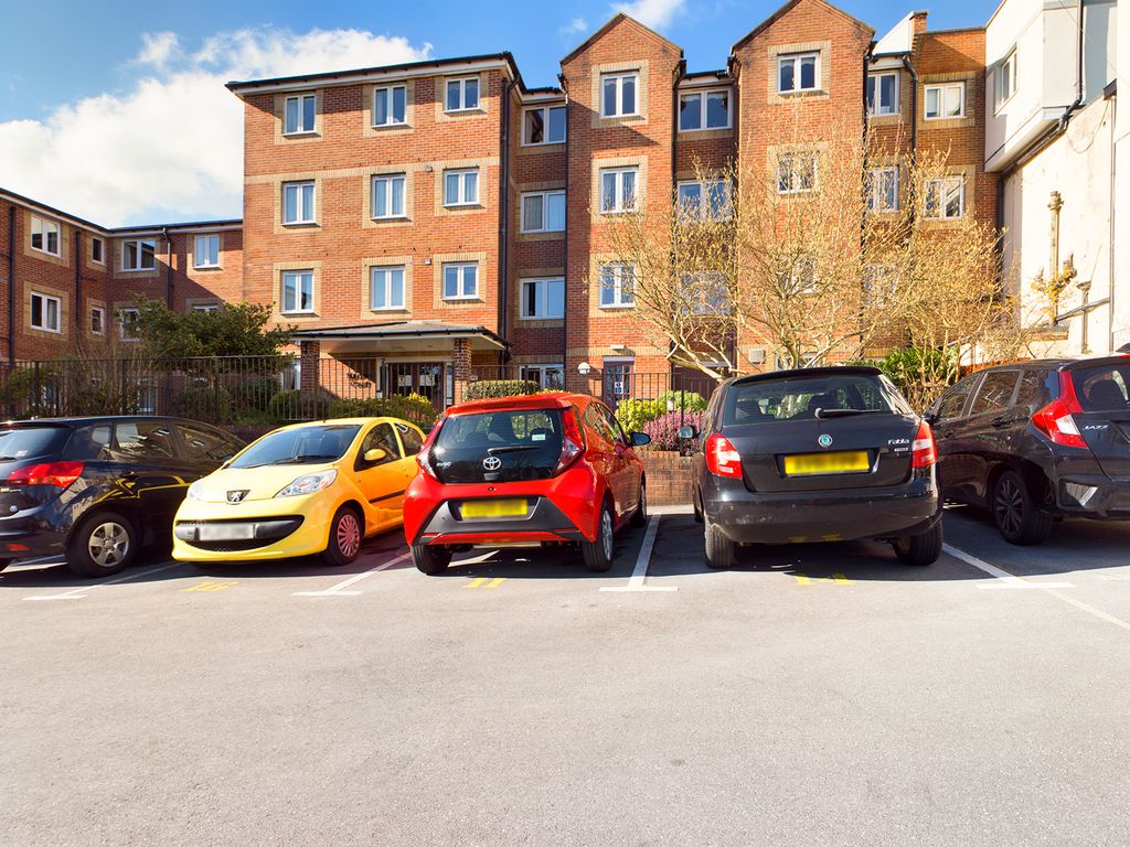 Property photo 1 of 10