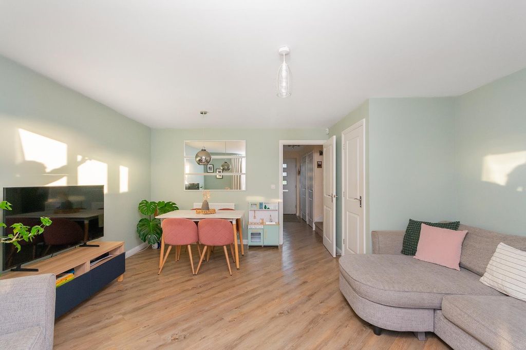 Property photo 1 of 27 8W7Rlg - Lounge Diner B.Jpg