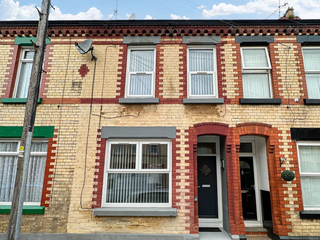 Property photo 1 of 8