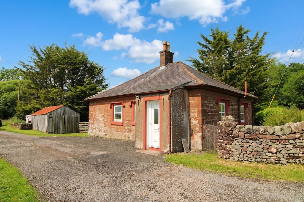 Property photo 1 of 16