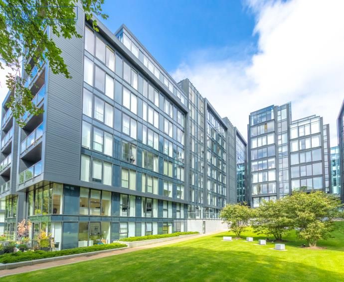 Property photo 2 of 9 Shared Garden