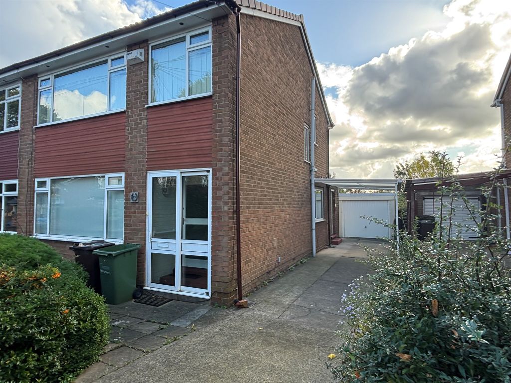 Property photo 1 of 18