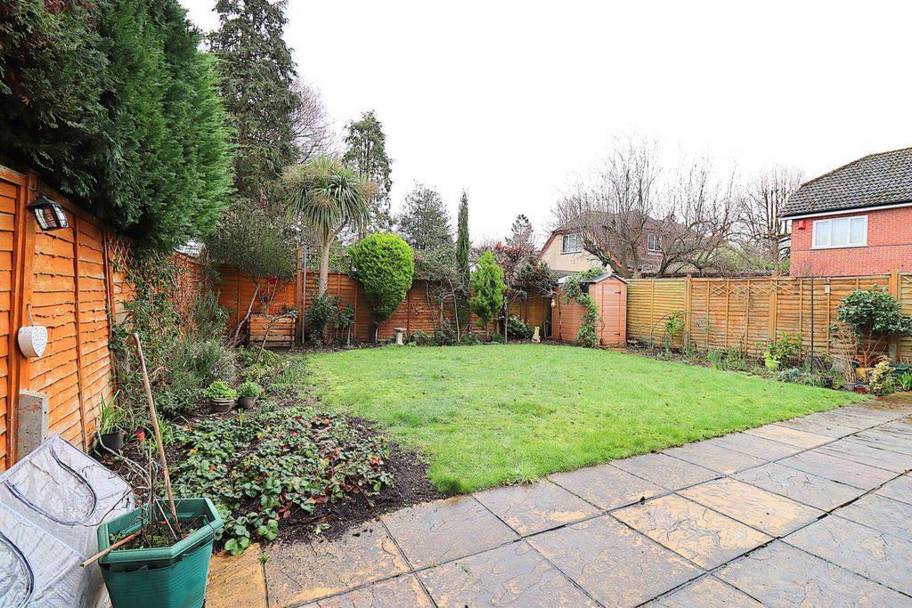 Property photo 2 of 19