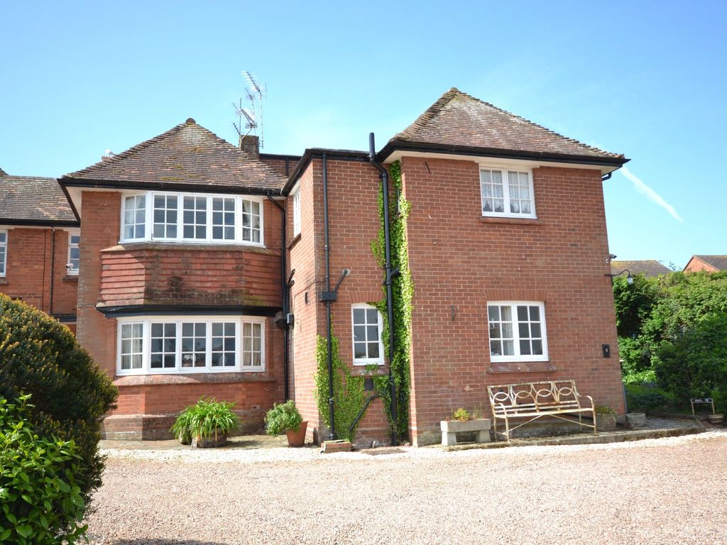 Property photo 1 of 8 Main Elevation