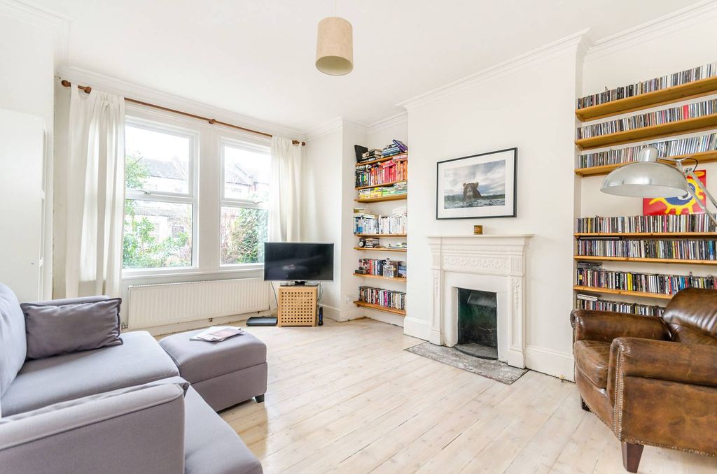 Property photo 2 of 5