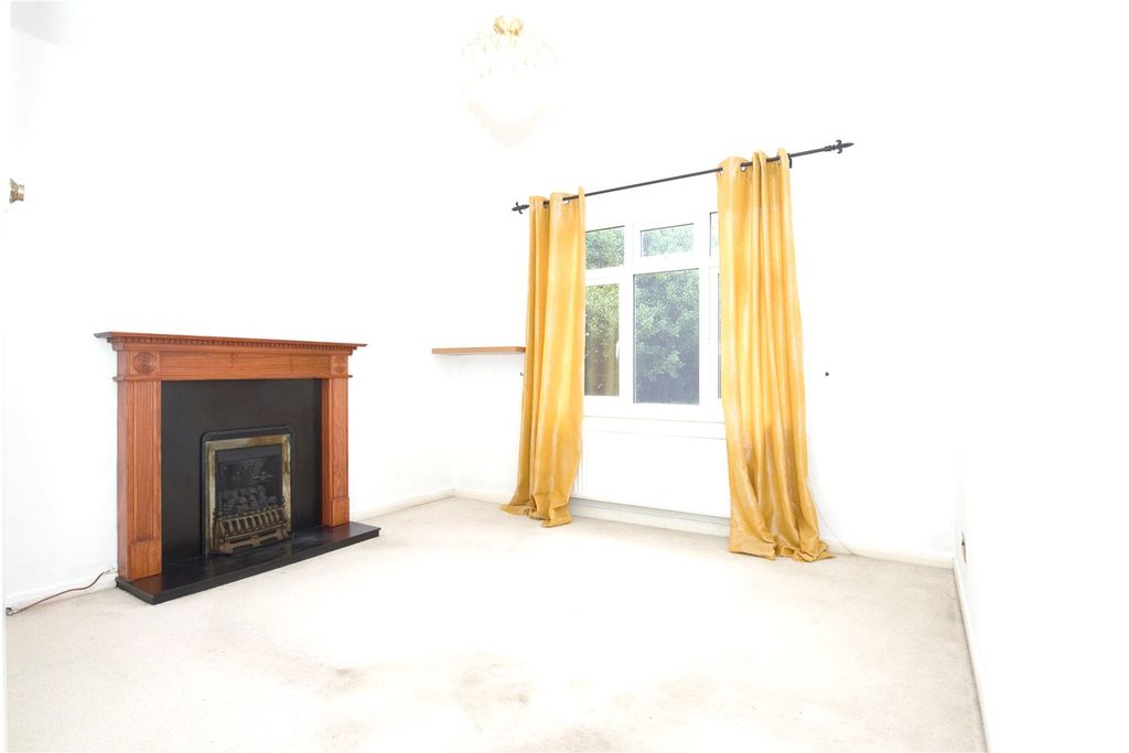 Property photo 2 of 5 Picture No. 05