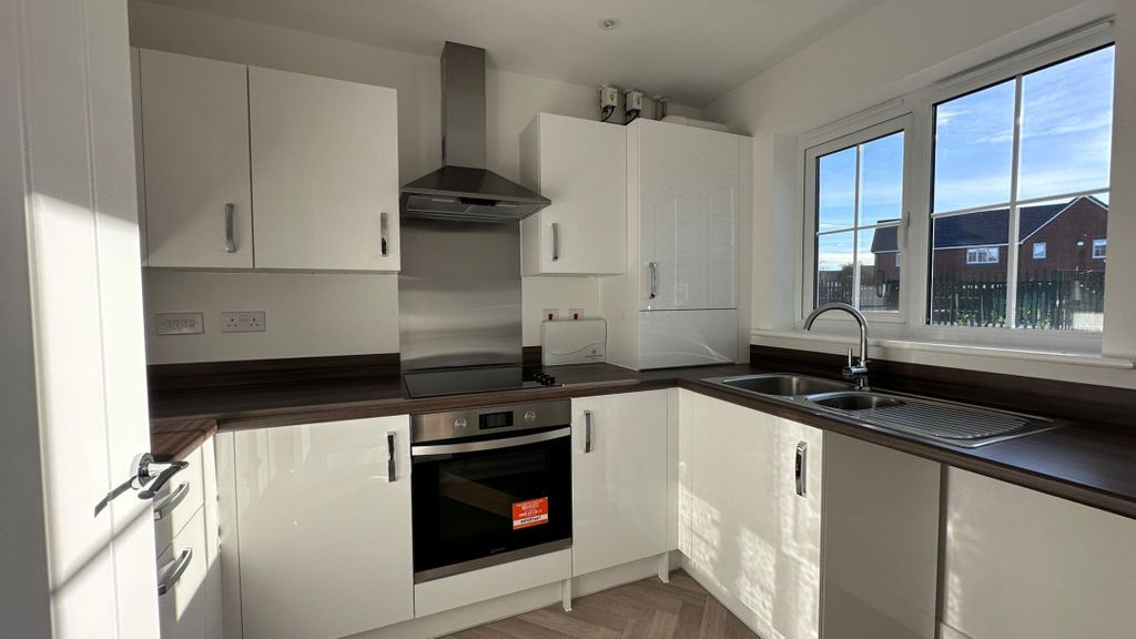 Property photo 2 of 9 Plot Image