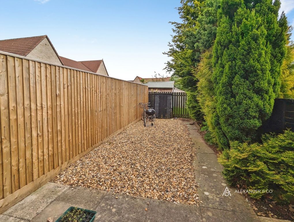 Property photo 3 of 8 Pbox-Img.Jpg