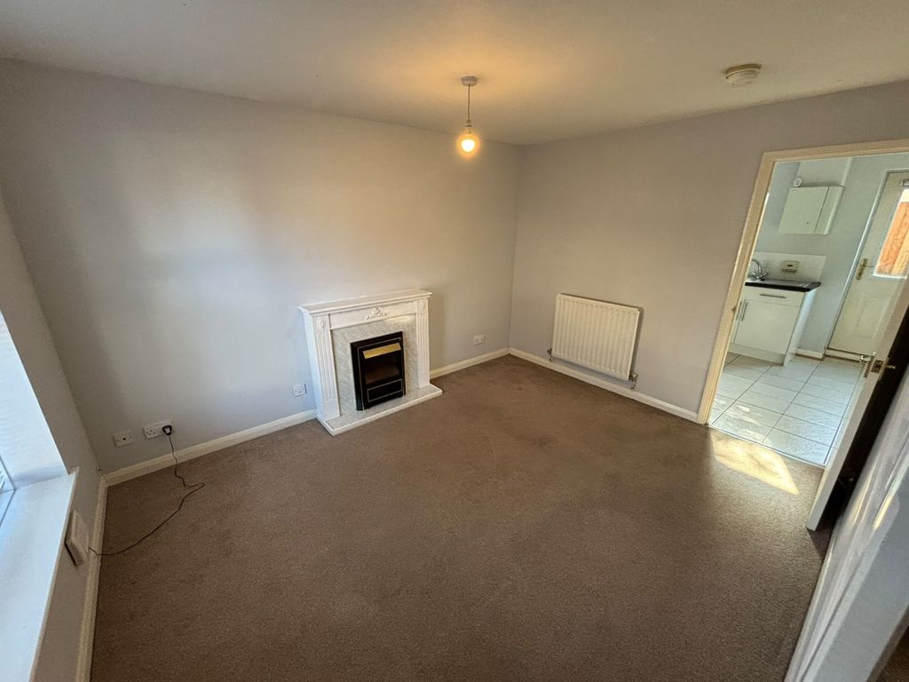 Property photo 2 of 7 Lounge