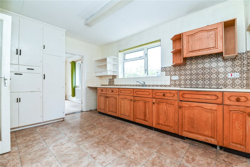 Property photo 2 of 16 Picture No. 04