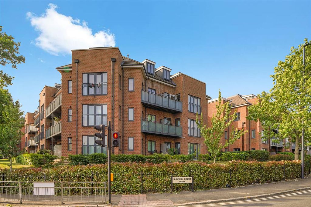 Property photo 1 of 11 Flat 61, Maven Court - Hnmb16Aaqnob9Mmx6Pbo.Jpg