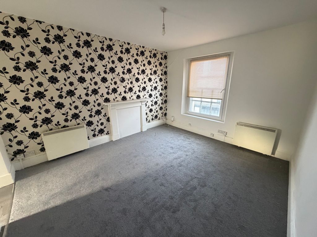 Property photo 2 of 8 Img_4283