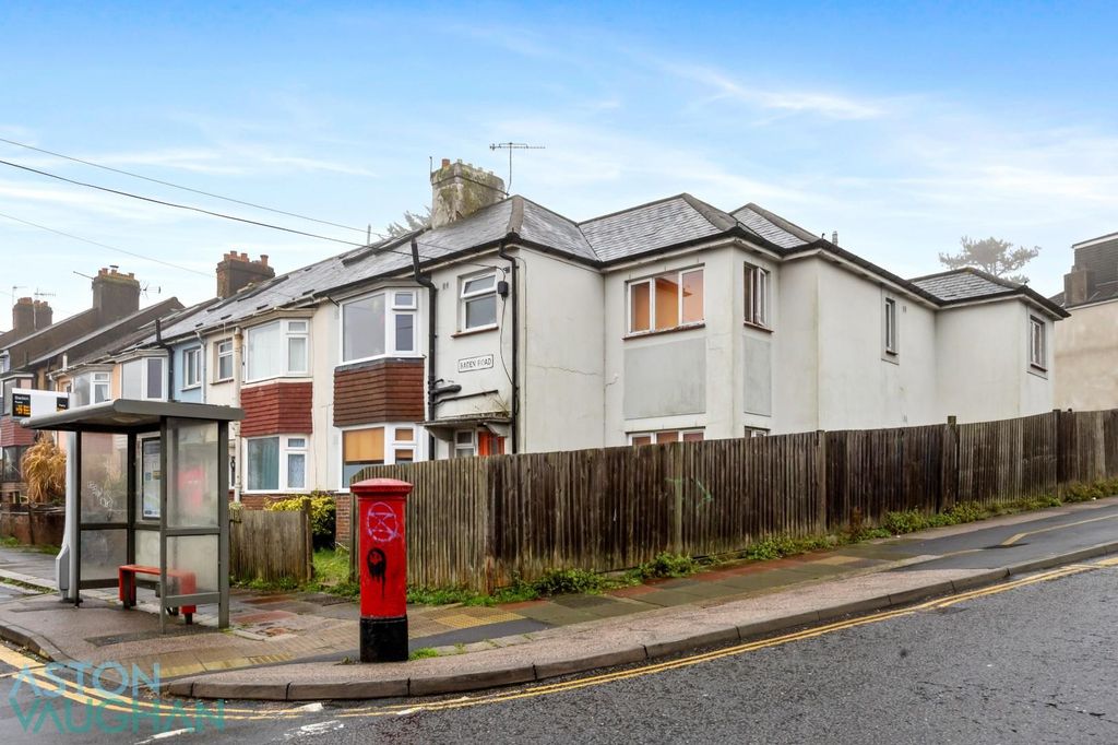 Property photo 1 of 8 Baden Road,-009.Jpg