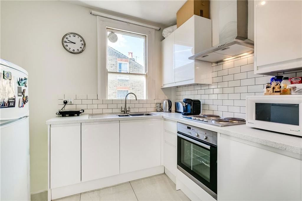 Property photo 2 of 7