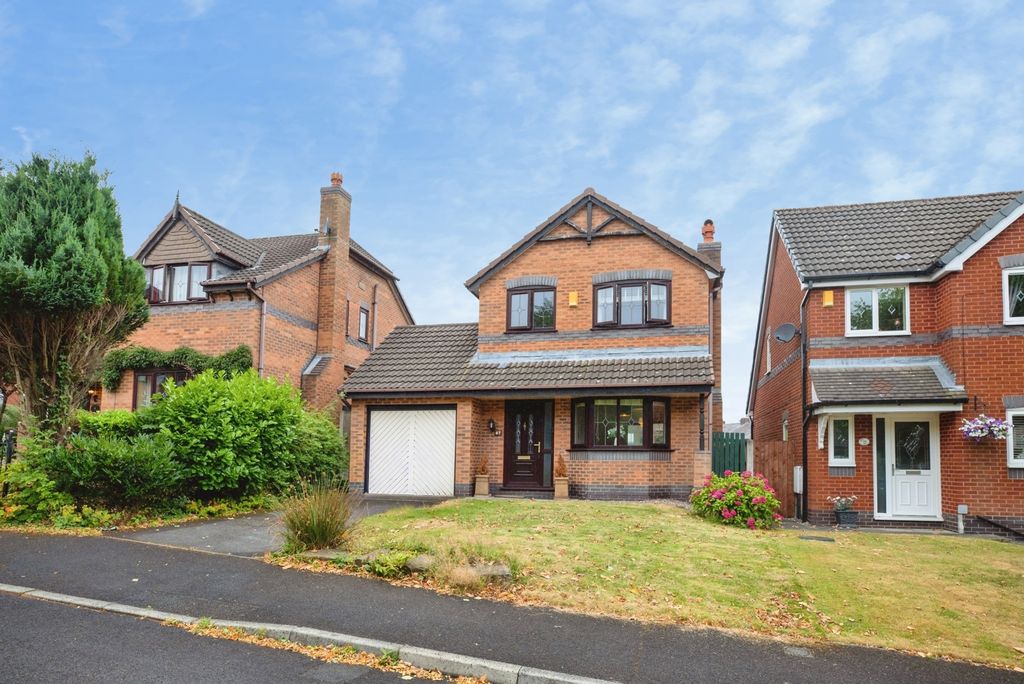 Property photo 1 of 17 Pbox-Img.Jpg