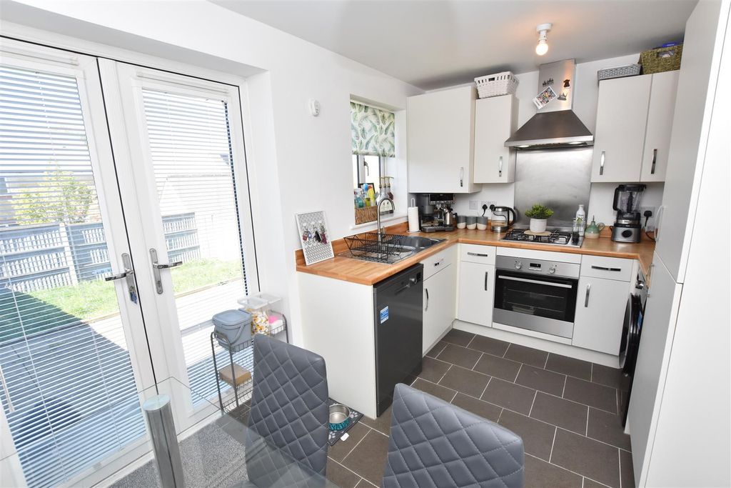 Property photo 3 of 18 Dsc_0582 - Copy (9).Jpg