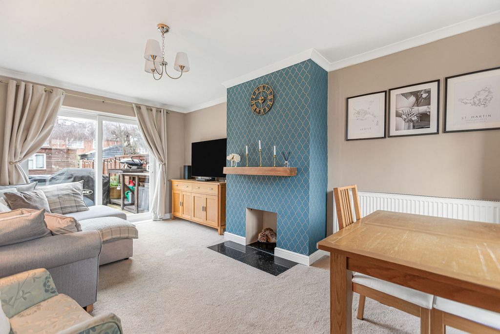 Property photo 3 of 19