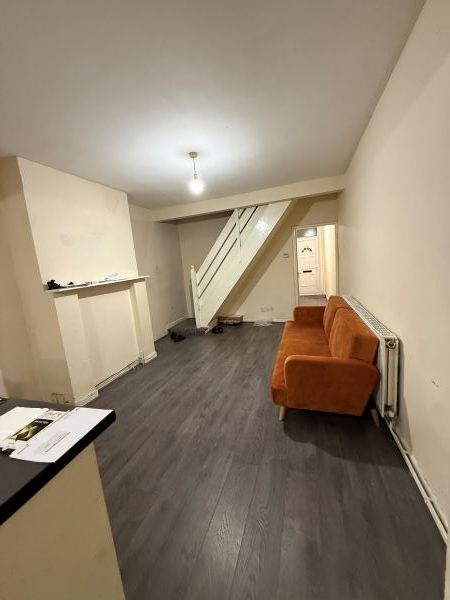 Property photo 3 of 8