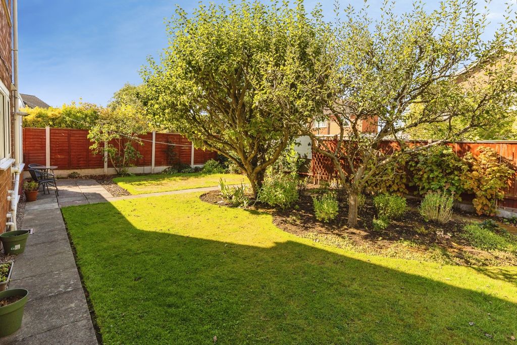 Property photo 3 of 22 Pbox-Img.Jpg