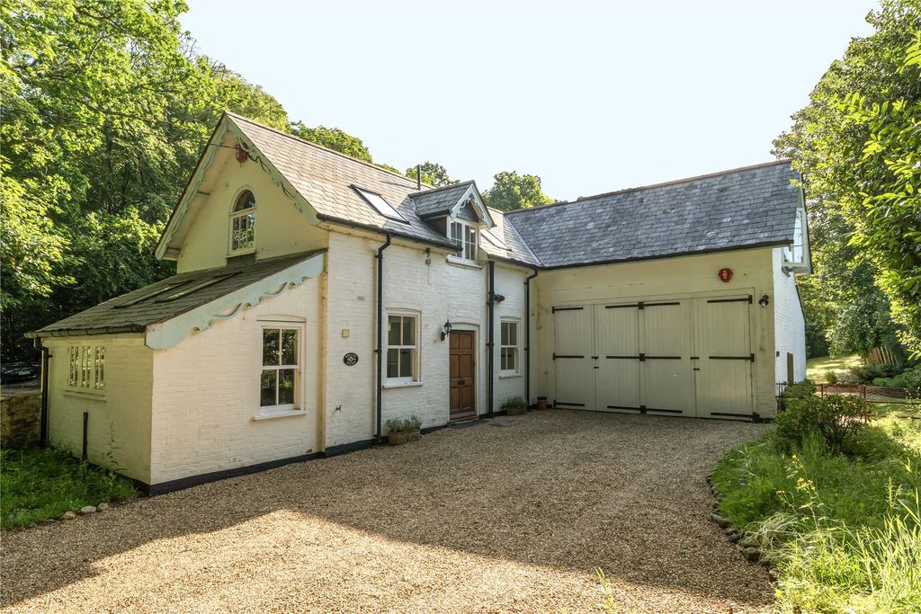 Property photo 1 of 28 Picture No. 26
