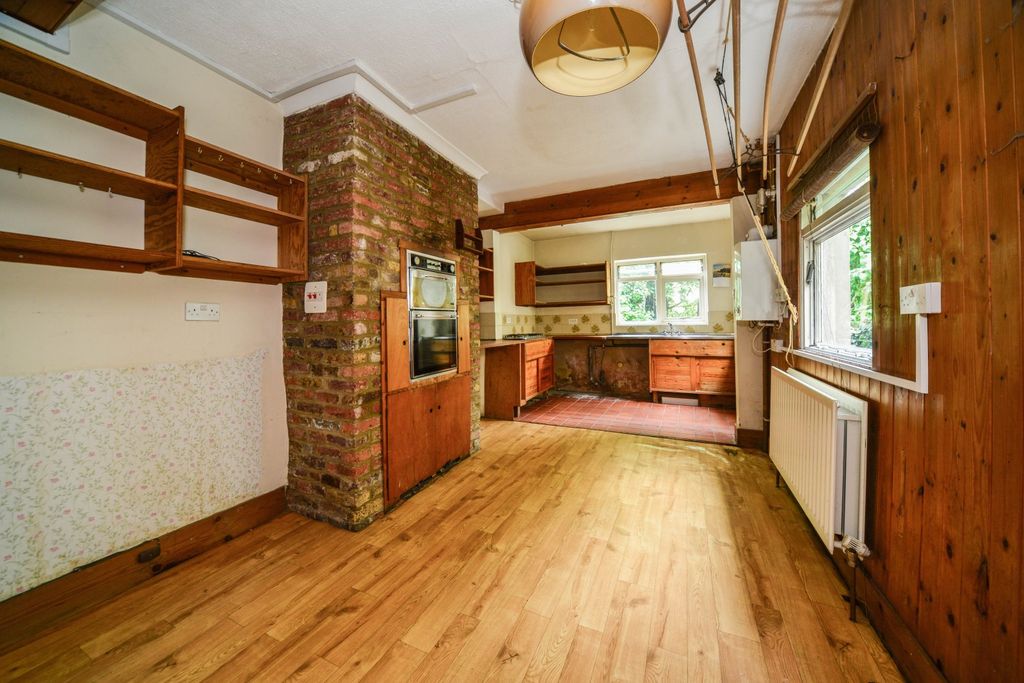 Property photo 3 of 15 Picture No. 07