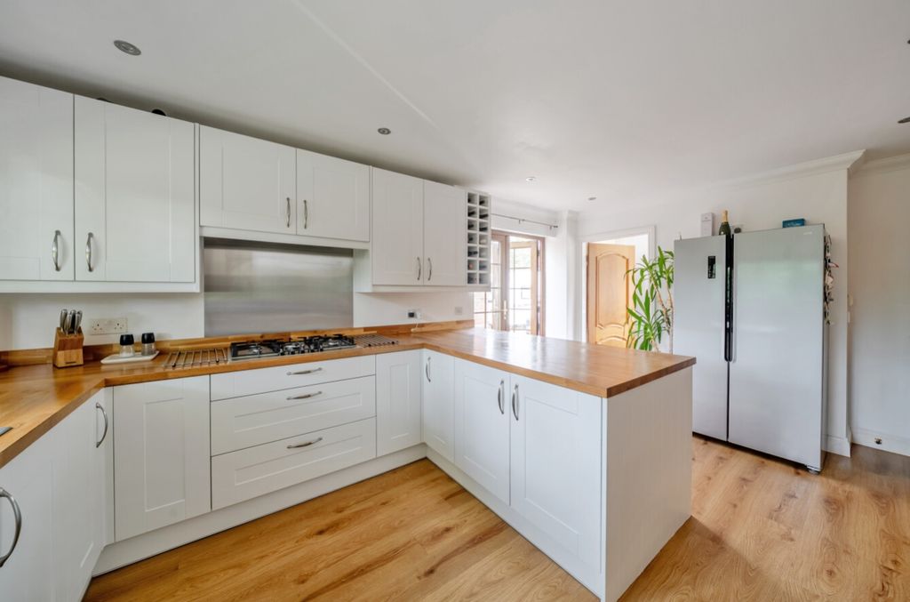 Property photo 3 of 21 1476907-13-6A2Fc8B8ba73E