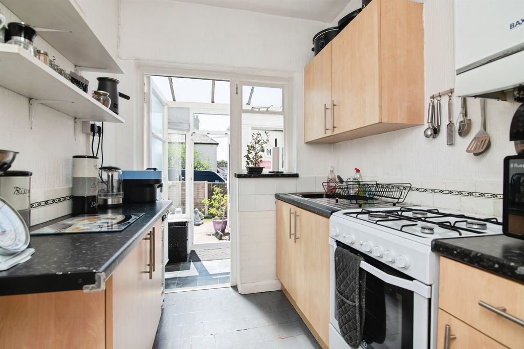 Property photo 2 of 10 Image