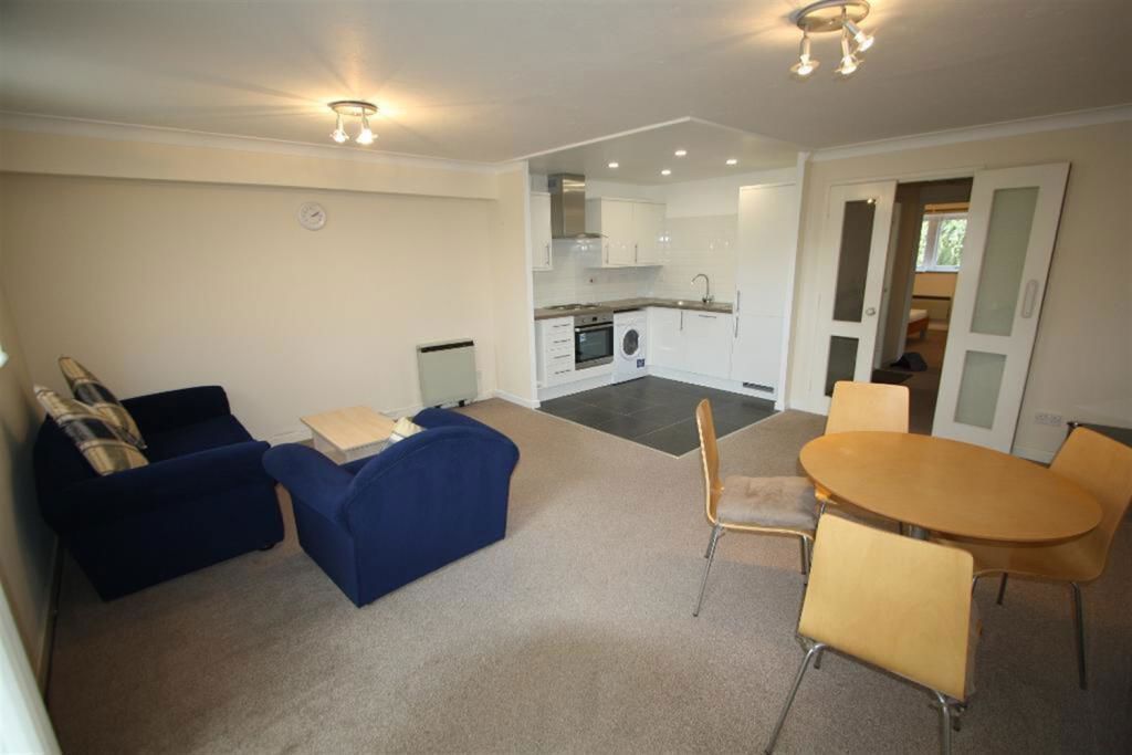 Property photo 2 of 7