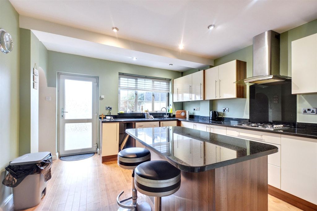 Property photo 2 of 22 Kitchen_1.Jpeg