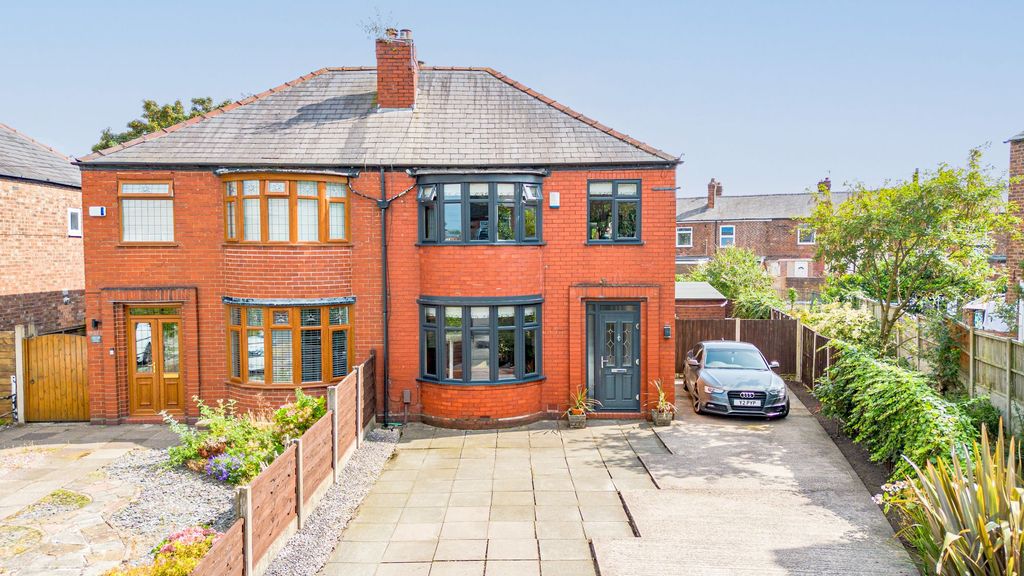 Property photo 1 of 22