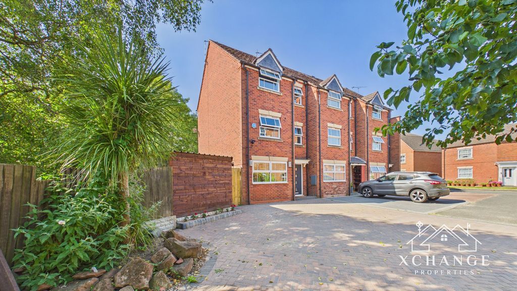 Property photo 1 of 27
