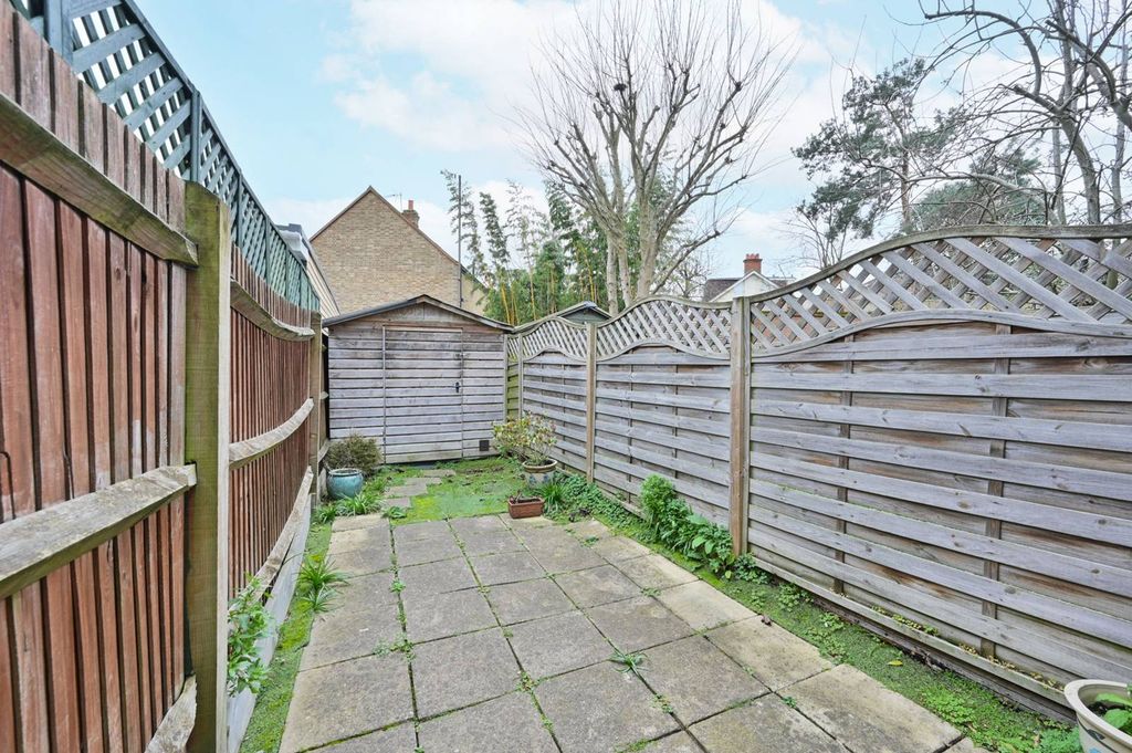 Property photo 3 of 3