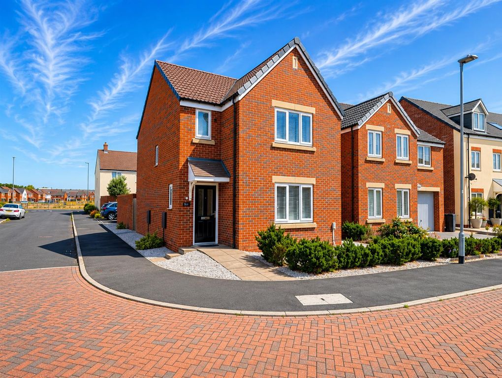 Property photo 1 of 25 26.Png