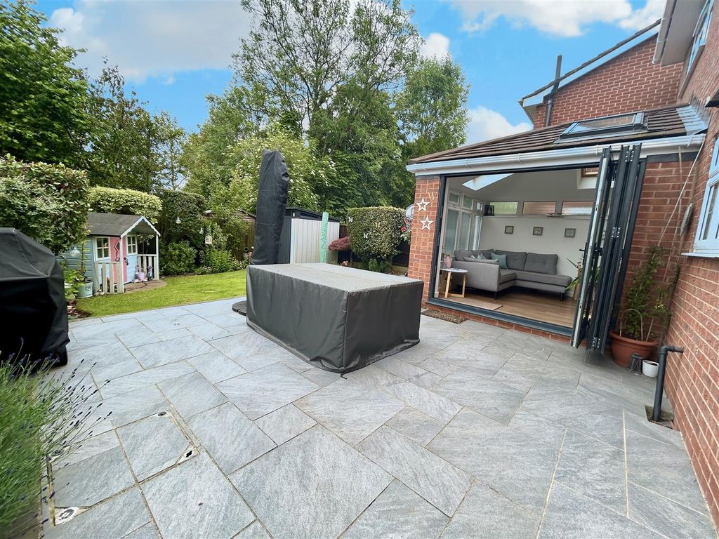 Property photo 2 of 16 Rear Garden
