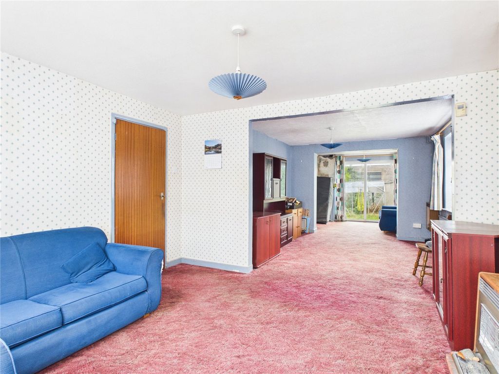 Property photo 2 of 16 Picture No. 05